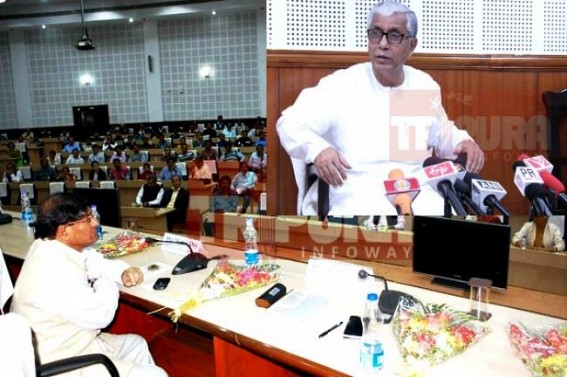 Why Communists are happy to be â€˜Low-Tech' ? Manikâ€™s Anti-Digital policy motivates his Cabinet : â€˜Iâ€™m not technical man, Iâ€™m politicalâ€™, says Tripura  Minister before Karnataka guests  